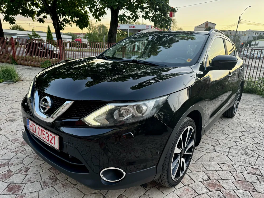 Fotografie: 2015 Nissan Qashqai