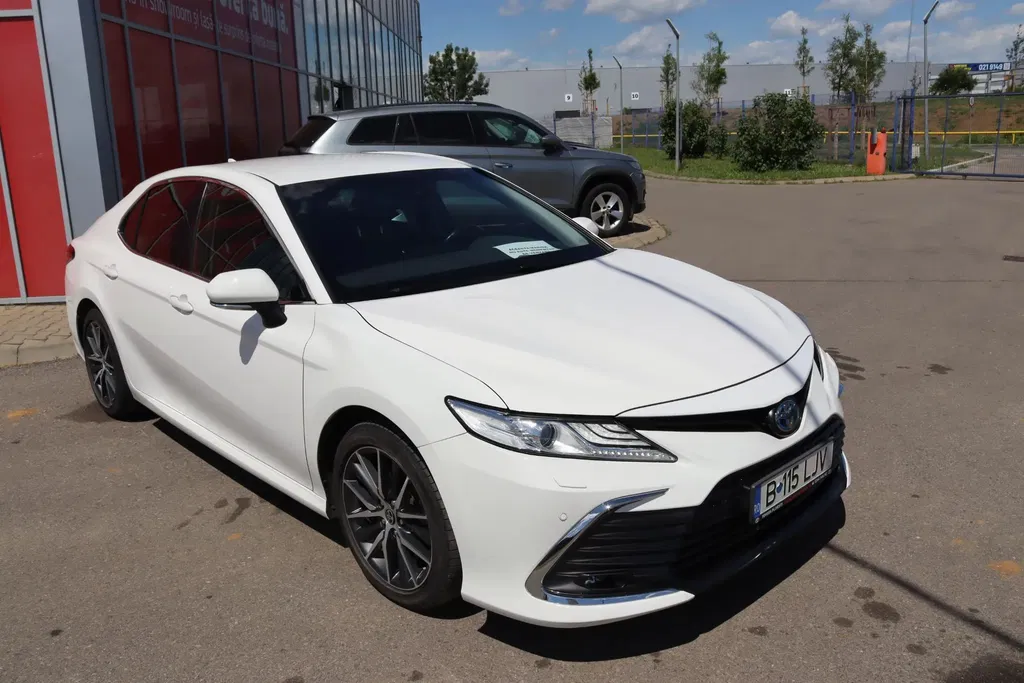 Fotografie: 2022 Toyota Camry