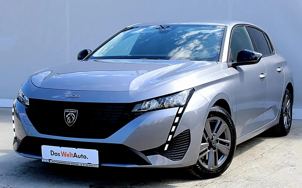 Fotografie: 2022 Peugeot 308