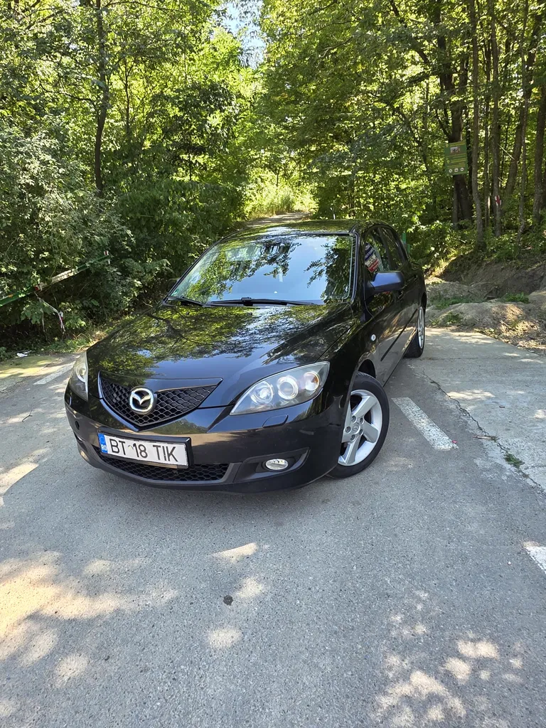 Fotografie: 2008 Mazda 3