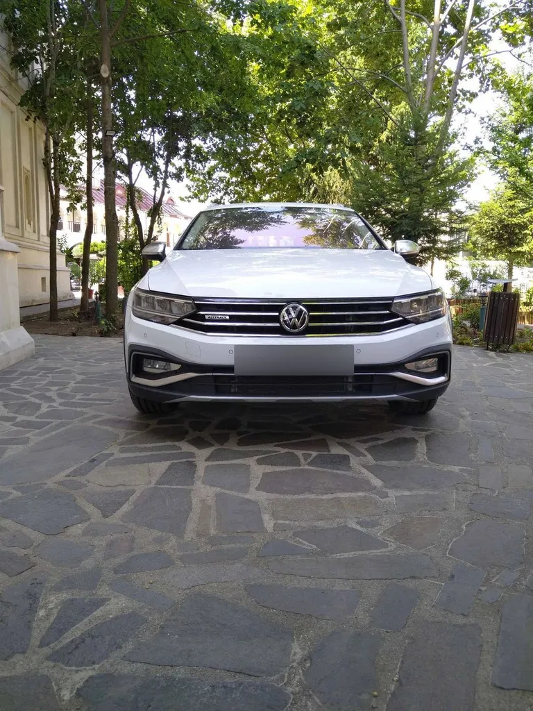 Fotografie: 2019 Volkswagen Passat