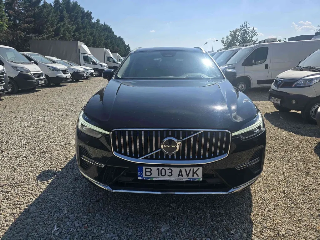 Fotografie: 2023 Volvo XC 60