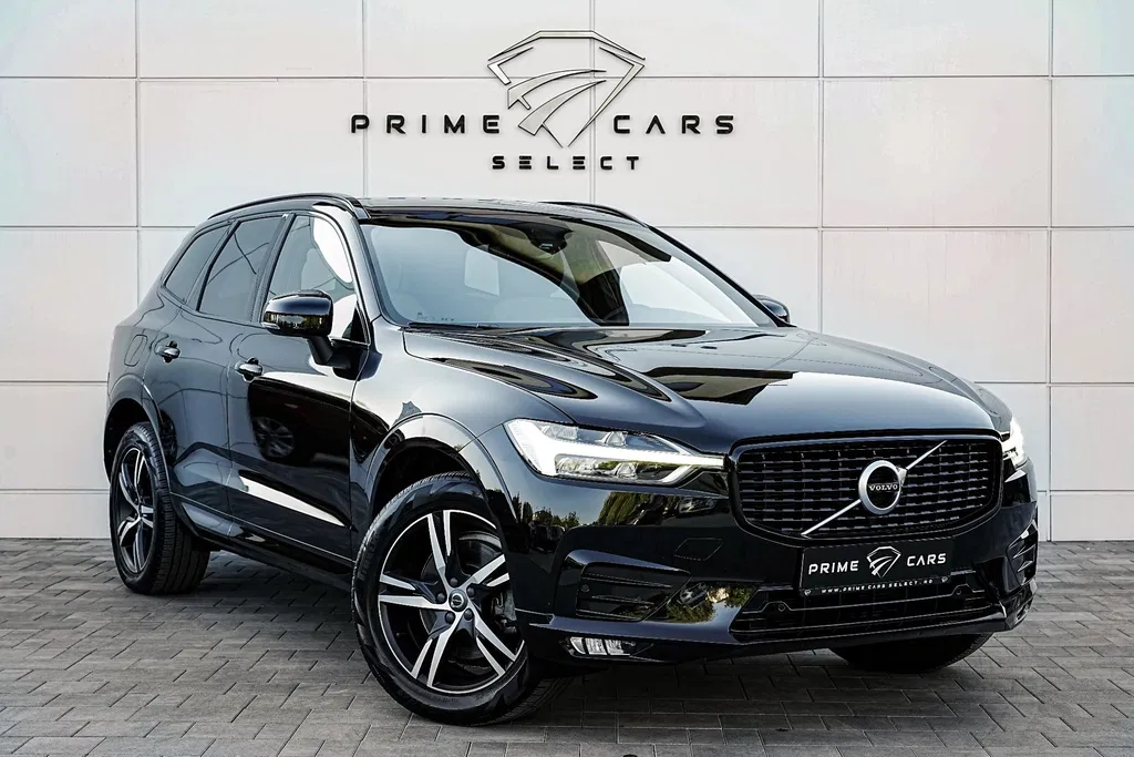 Fotografie: 2021 Volvo XC 60