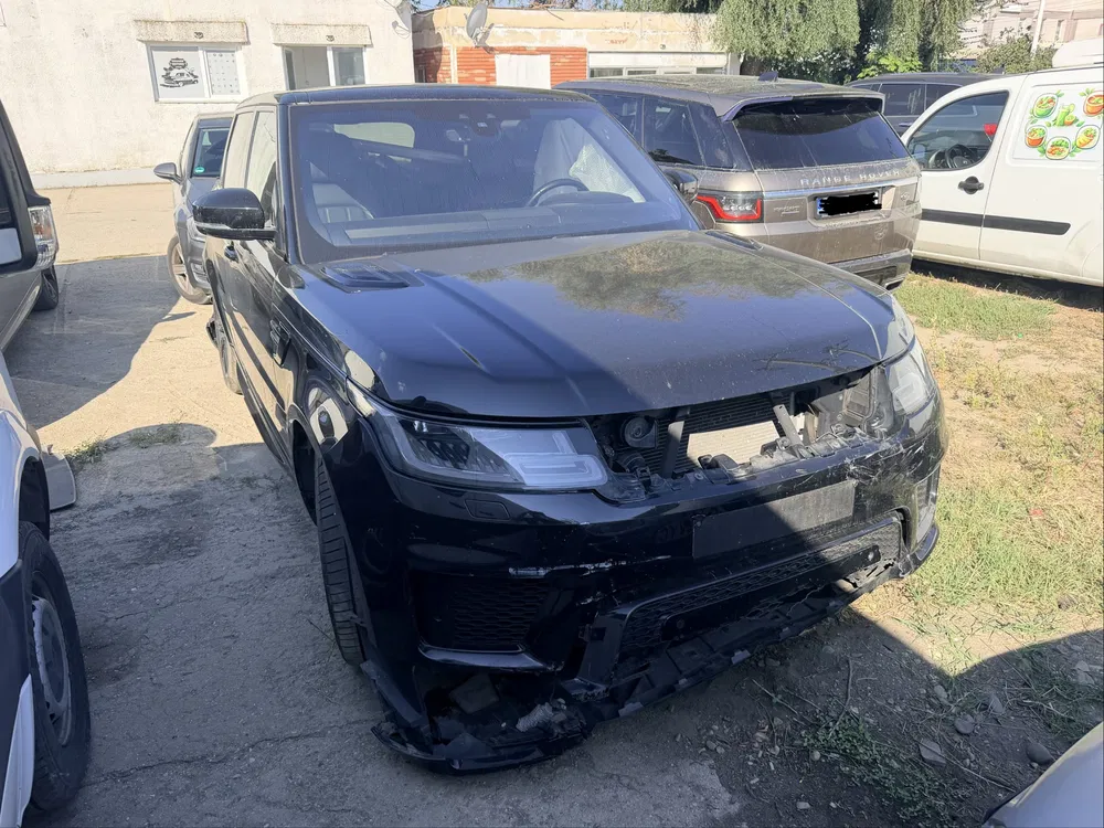 Fotografie: 2018 Land Rover Range Rover Sport