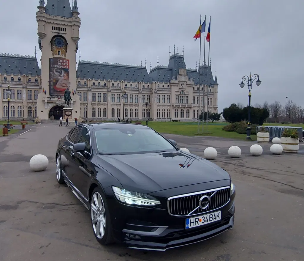 Fotografie: 2017 Volvo S90