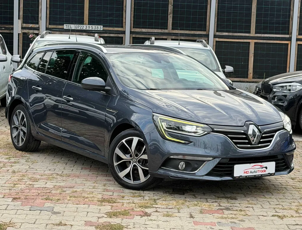 Fotografie: 2017 Renault Megane