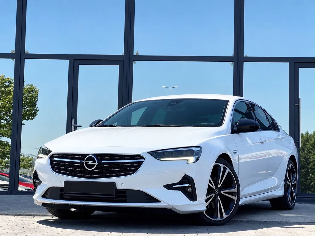 Fotografie: 2020 Opel Insignia