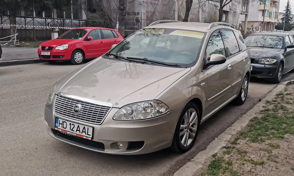 Fotografie: 2006 Fiat Croma
