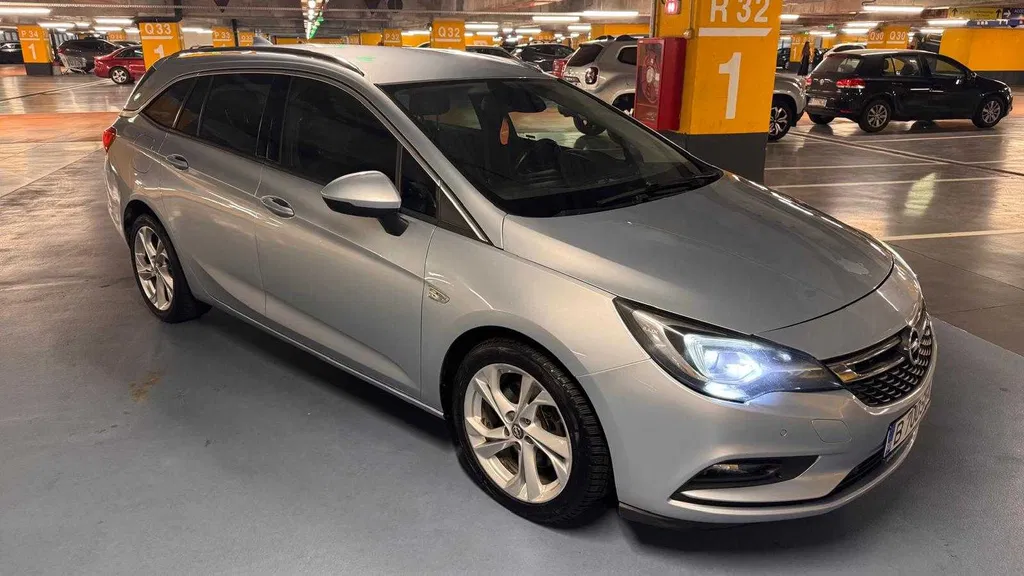 Fotografie: 2017 Opel Astra