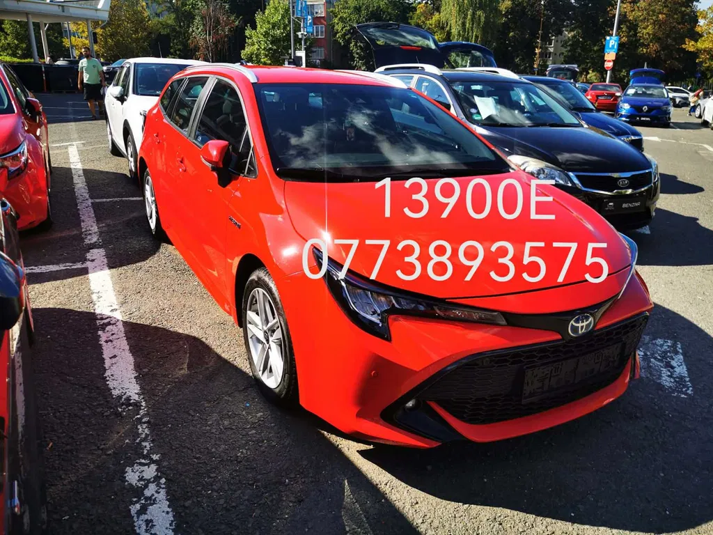 Fotografie: 2021 Toyota Corolla