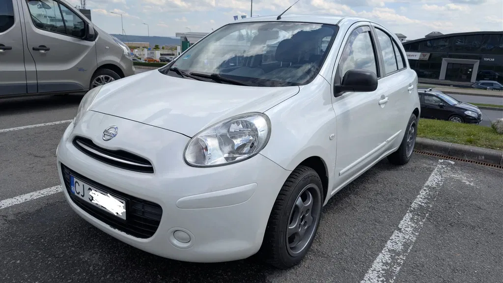Fotografie: 2012 Nissan Micra