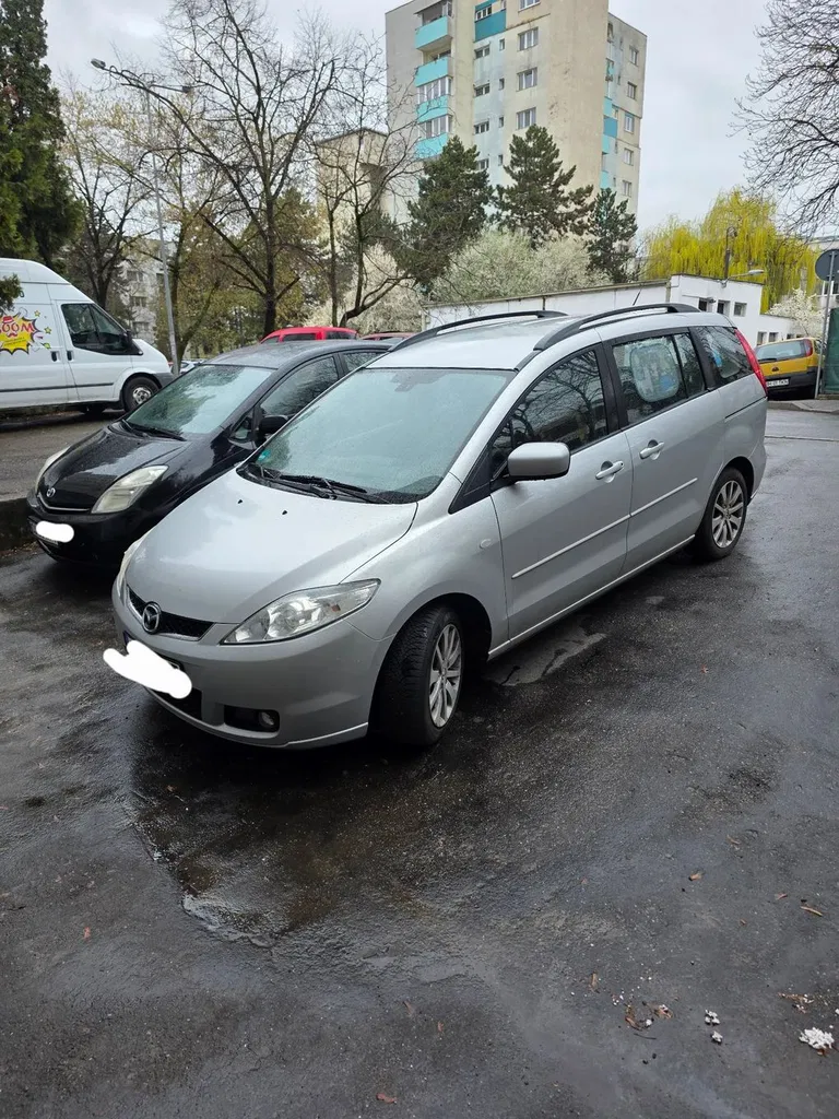 Fotografie: 2008 Mazda 5