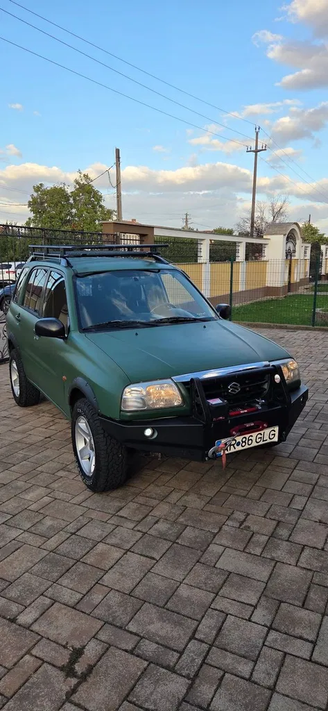 Fotografie: 2004 Suzuki Grand Vitara