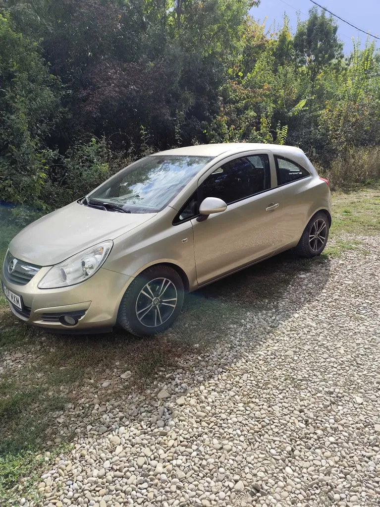 Fotografie: 2008 Opel Corsa