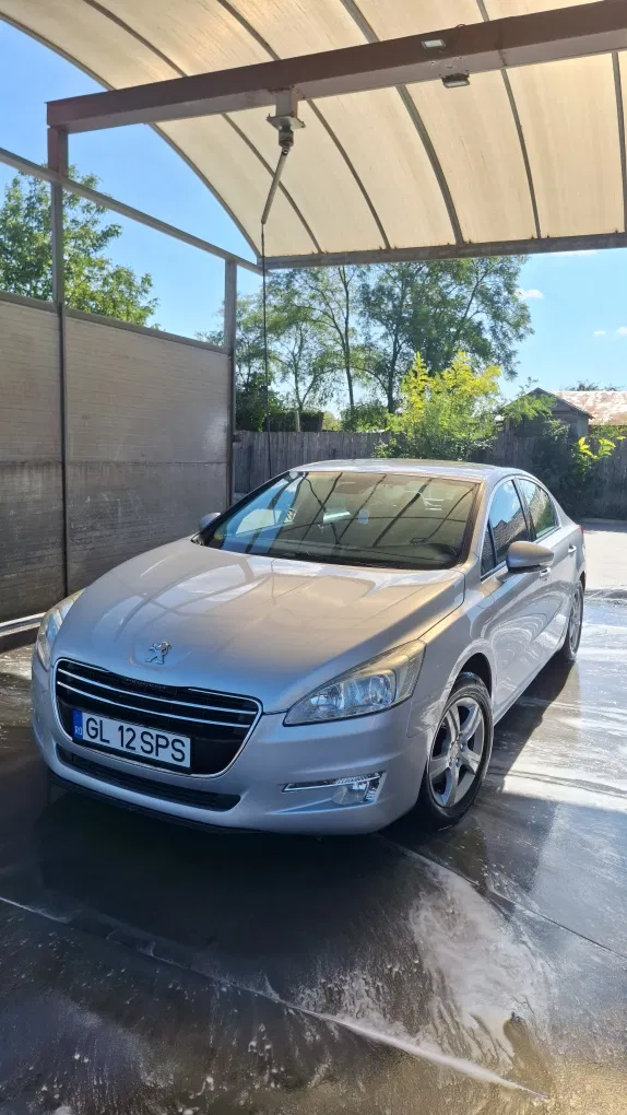 Fotografie: 2011 Peugeot 508
