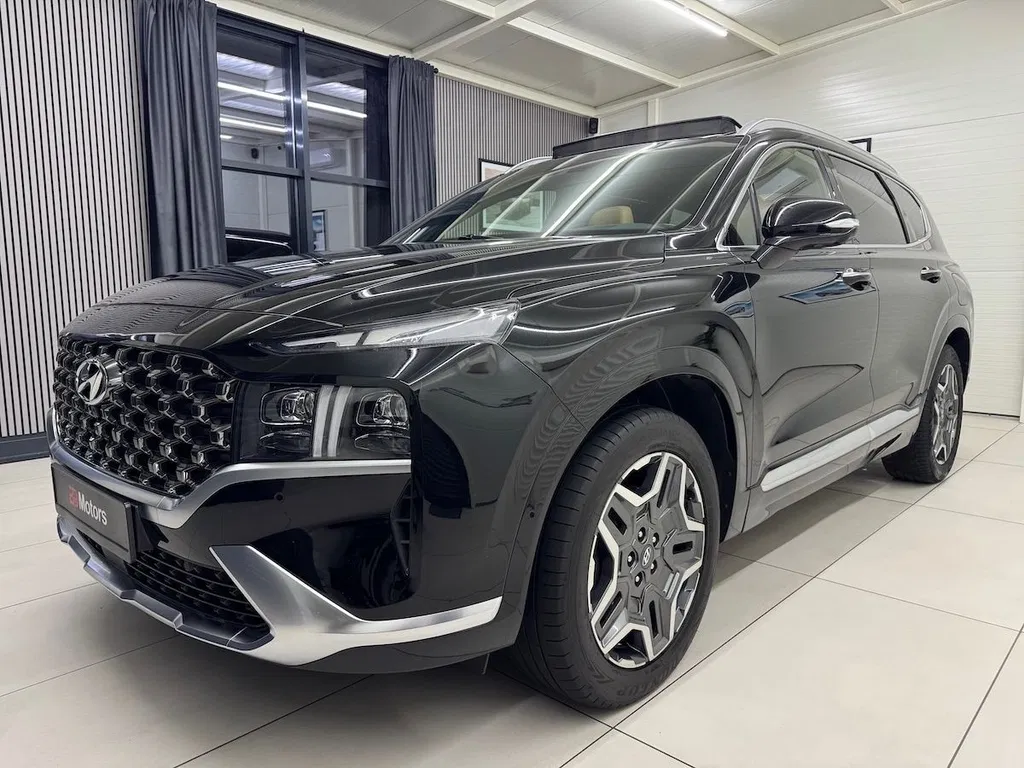 Fotografie: 2022 Hyundai Santa Fe