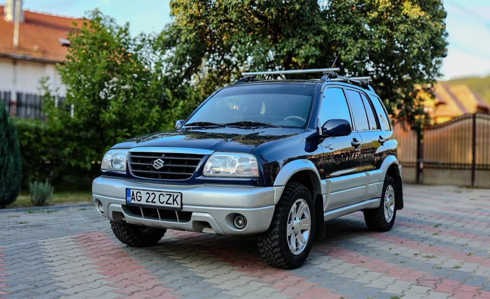 Fotografie: 2004 Suzuki Grand Vitara