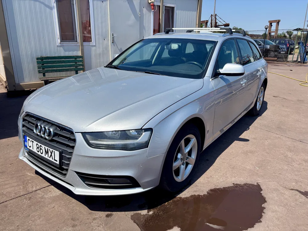 Fotografie: 2013 Audi A4 Avant