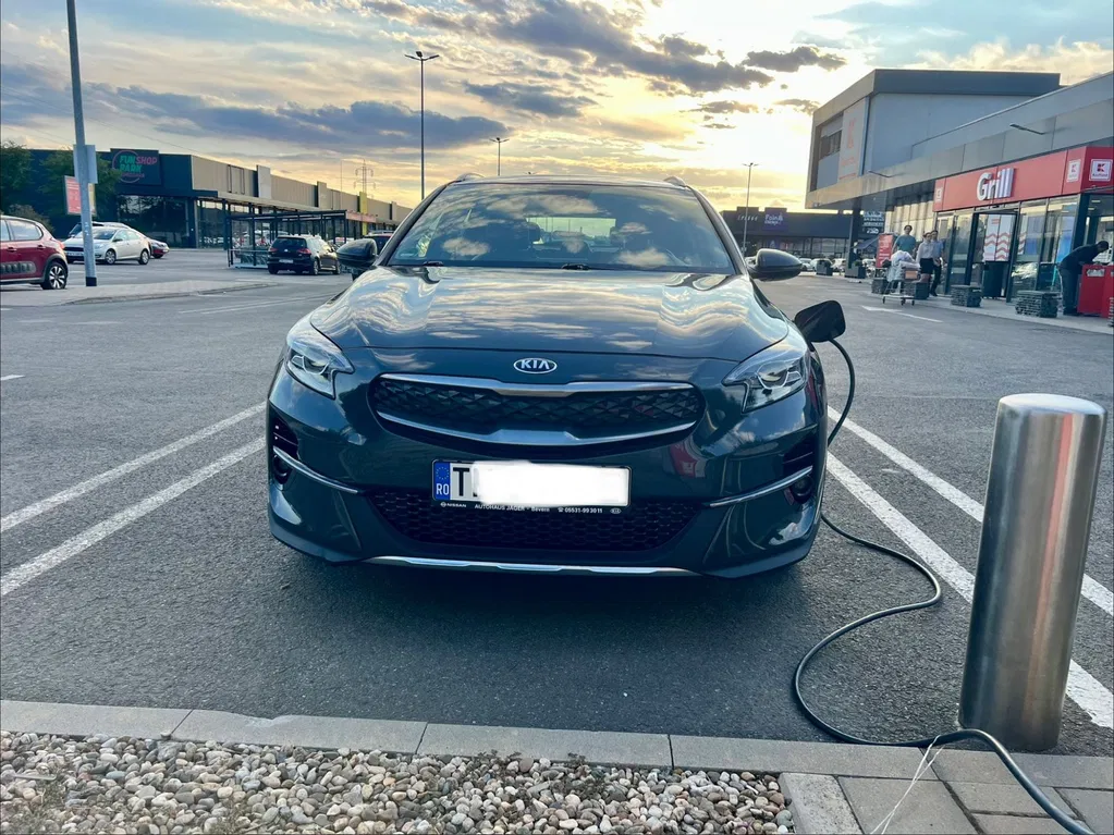 Fotografie: 2020 Kia XCeed