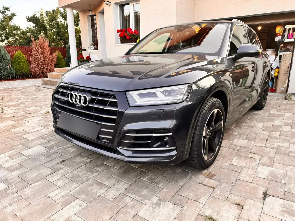 Fotografie: 2020 Audi Q5