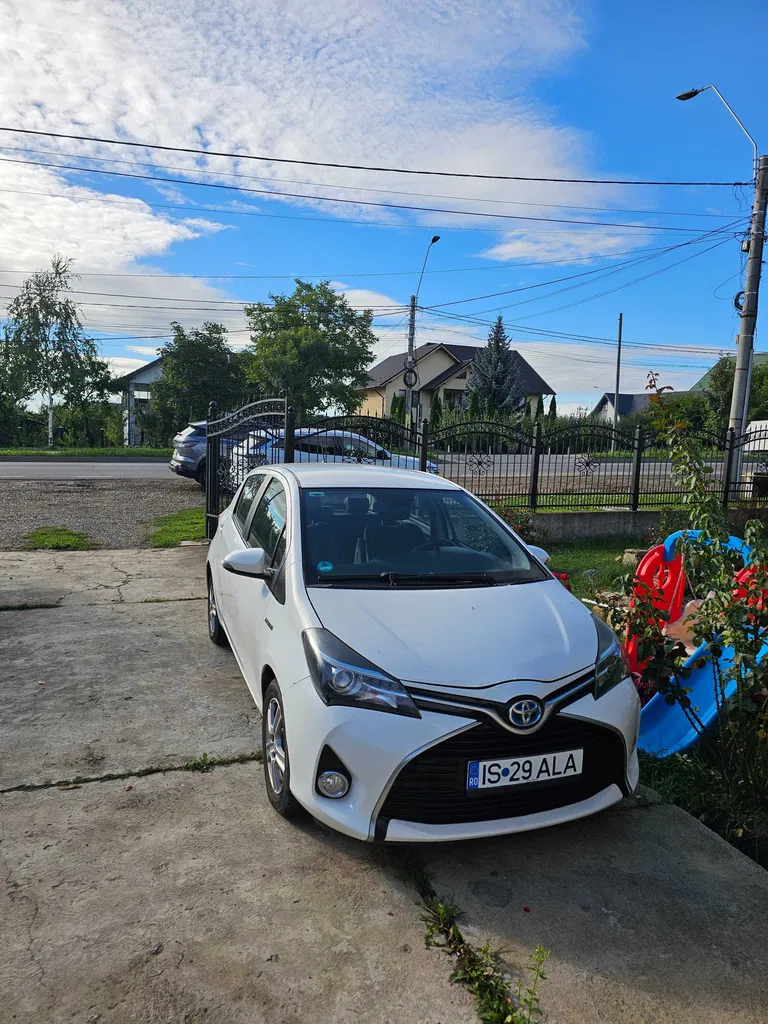 Fotografie: 2014 Toyota Yaris