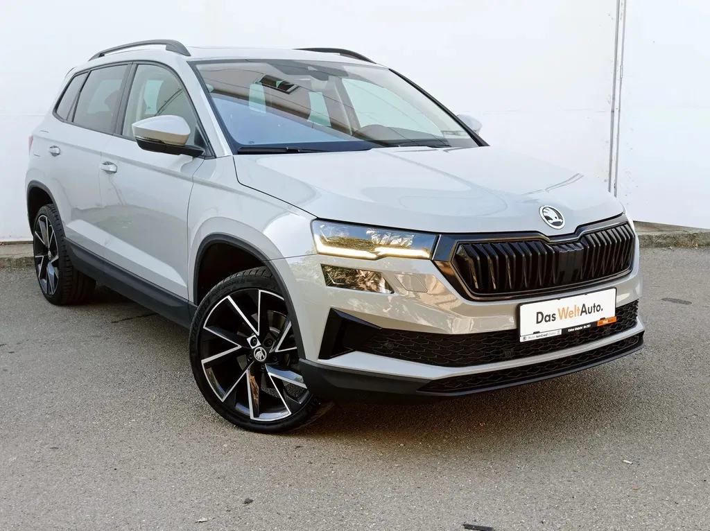 Fotografie: 2023 Skoda Karoq