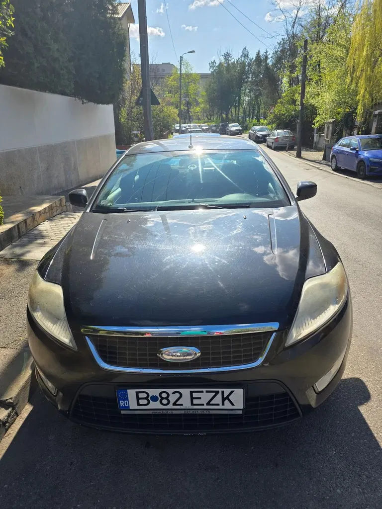 Fotografie: 2011 Ford Mondeo