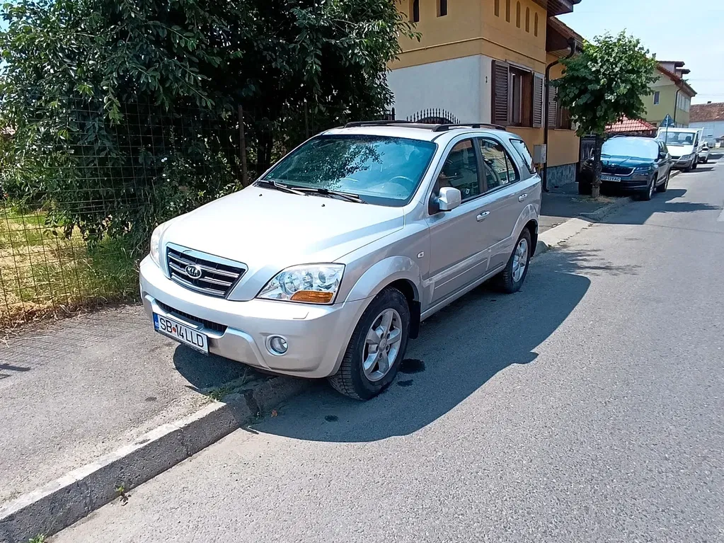 Fotografie: 2008 Kia Sorento