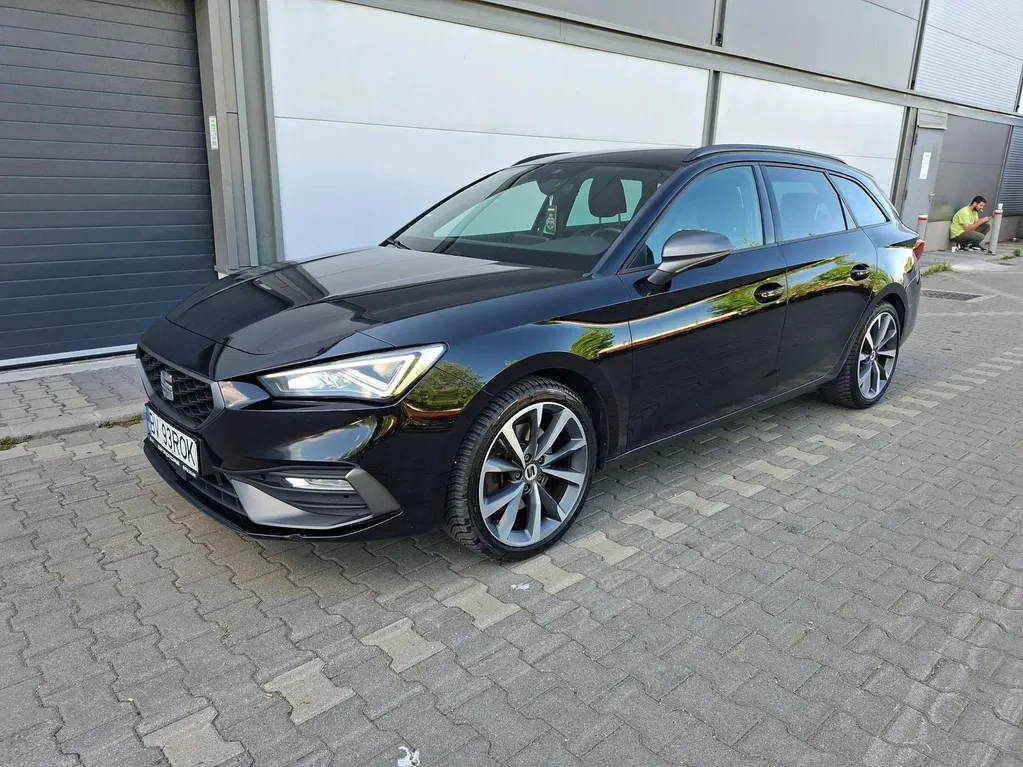 Fotografie: 2022 Seat Leon
