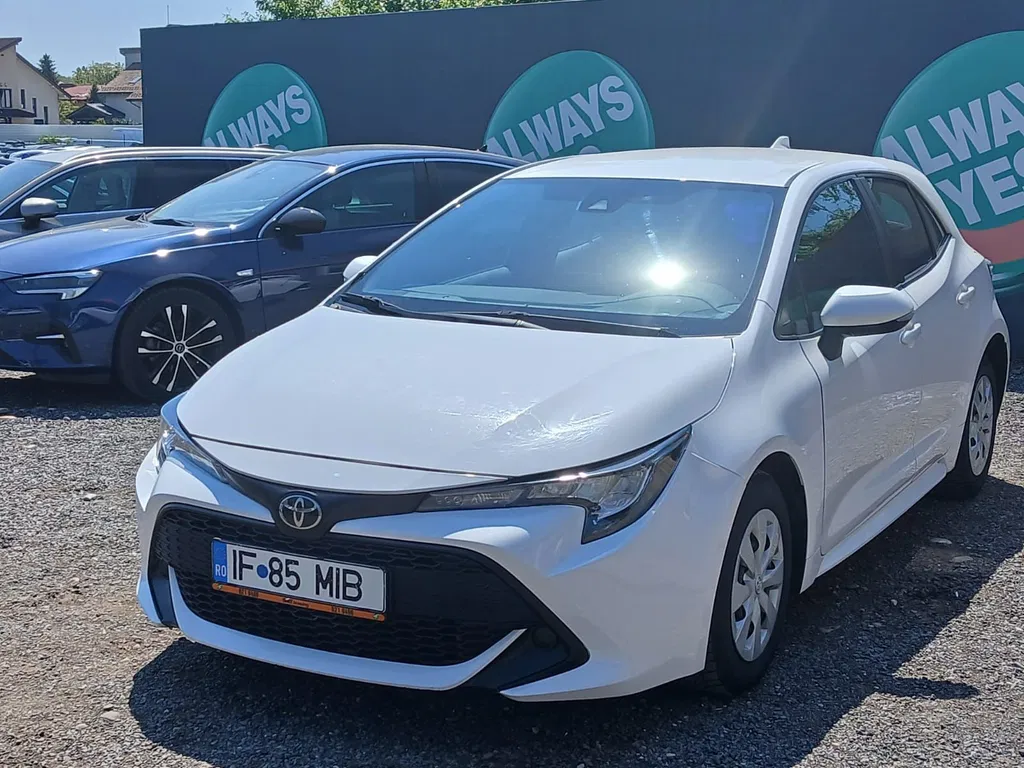 Fotografie: 2021 Toyota Corolla