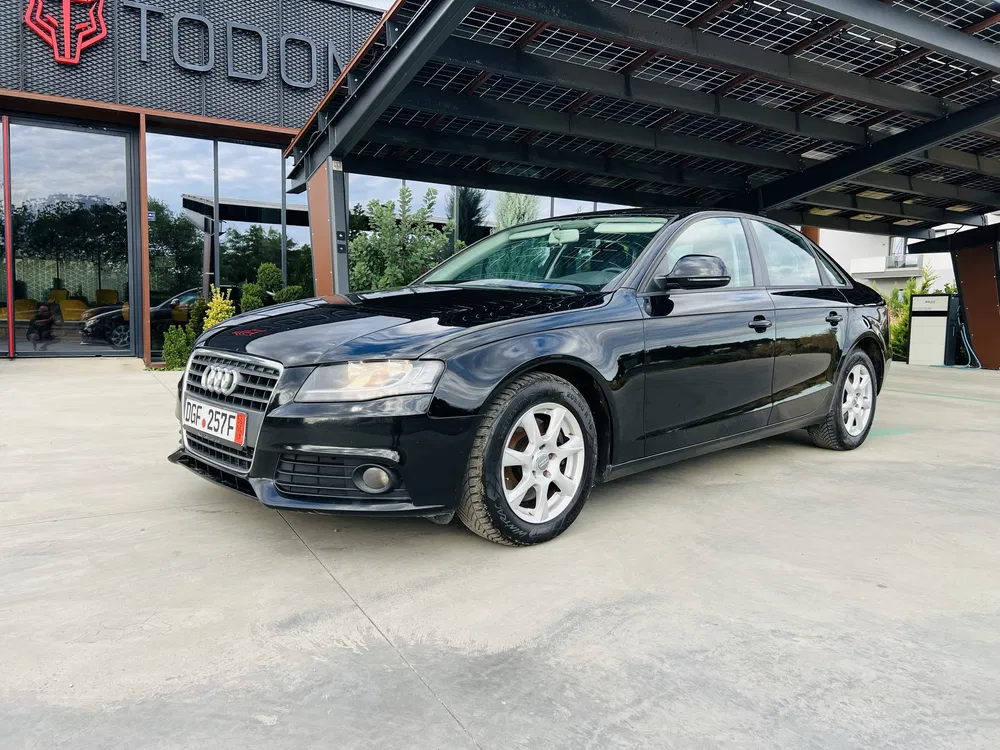 Fotografie: 2008 Audi A4 Limuzina