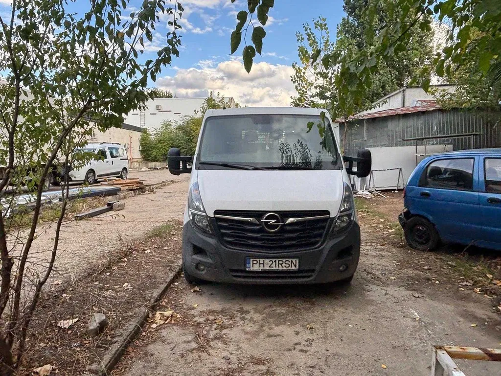 Fotografie: 2021 Opel Movano
