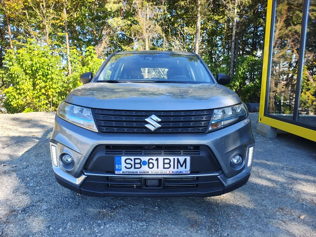 Fotografie: 2022 Suzuki Vitara