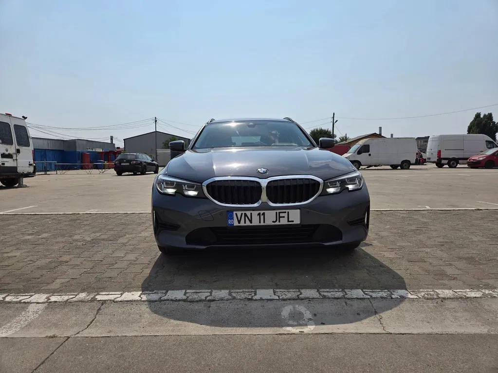 Fotografie: 2021 BMW Seria 3