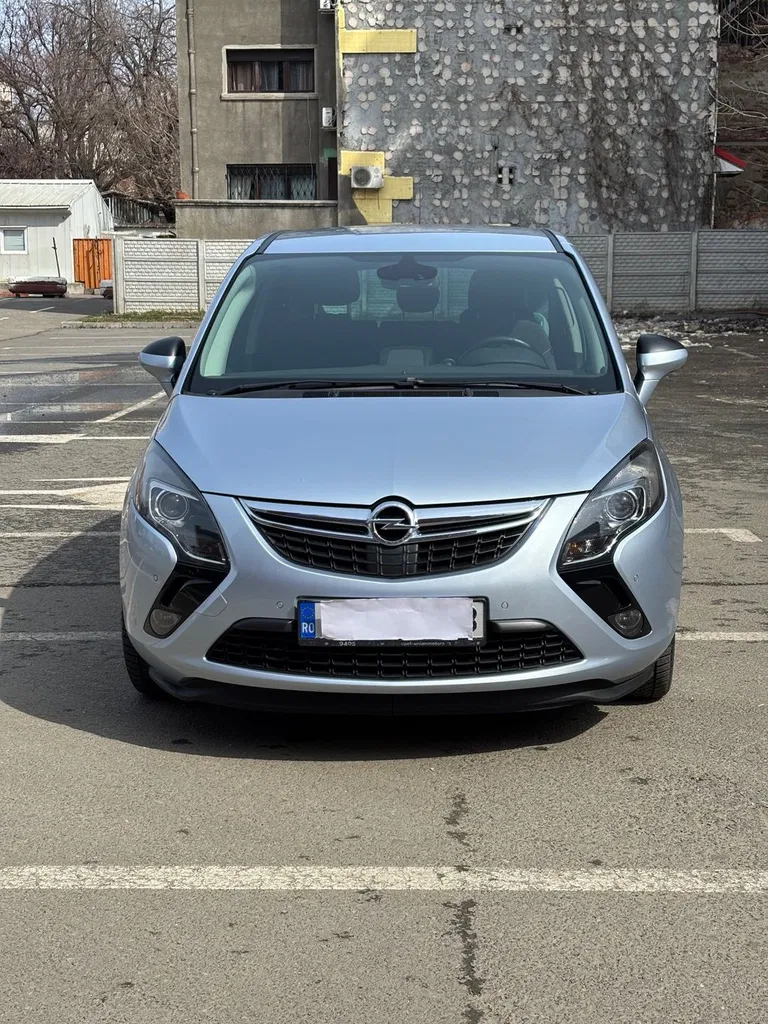 Fotografie: 2016 Opel Zafira
