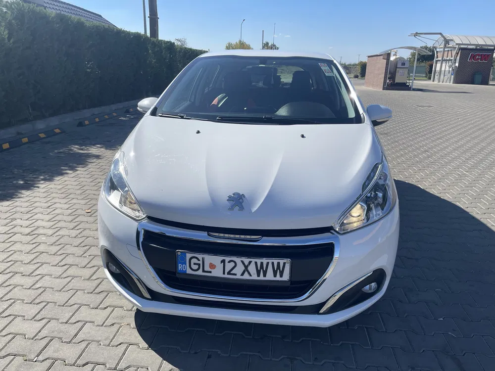 Fotografie: 2017 Peugeot 208