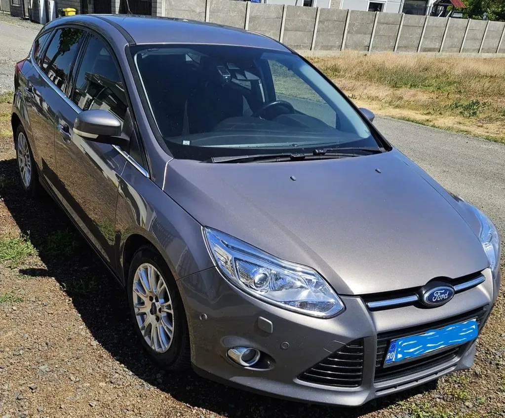 Fotografie: 2012 Ford Focus