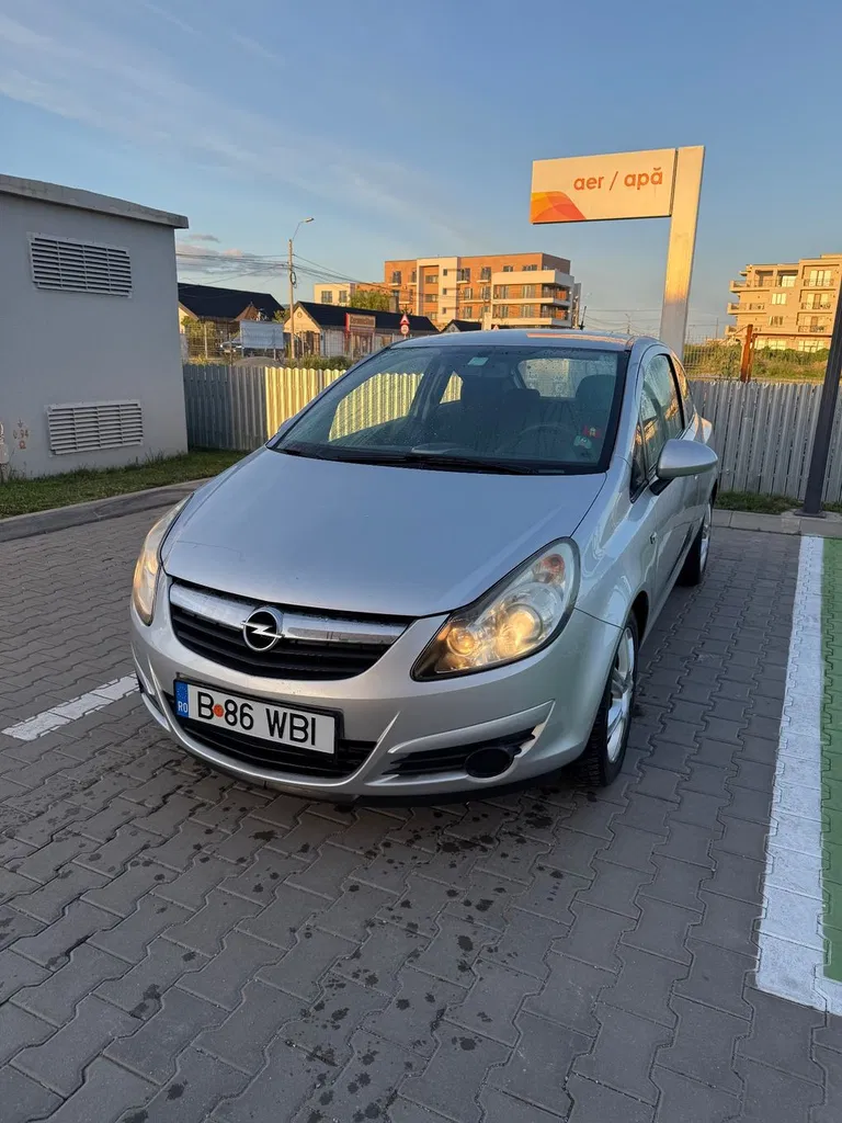 Fotografie: 2008 Opel Corsa