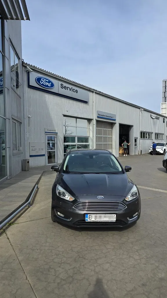 Fotografie: 2016 Ford Focus
