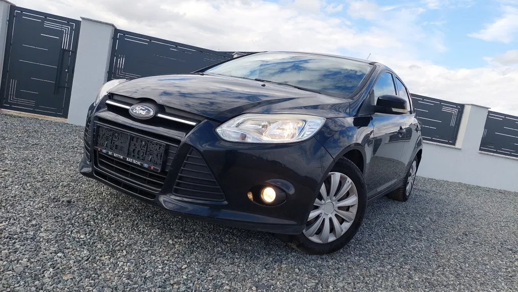 Fotografie: 2014 Ford Focus