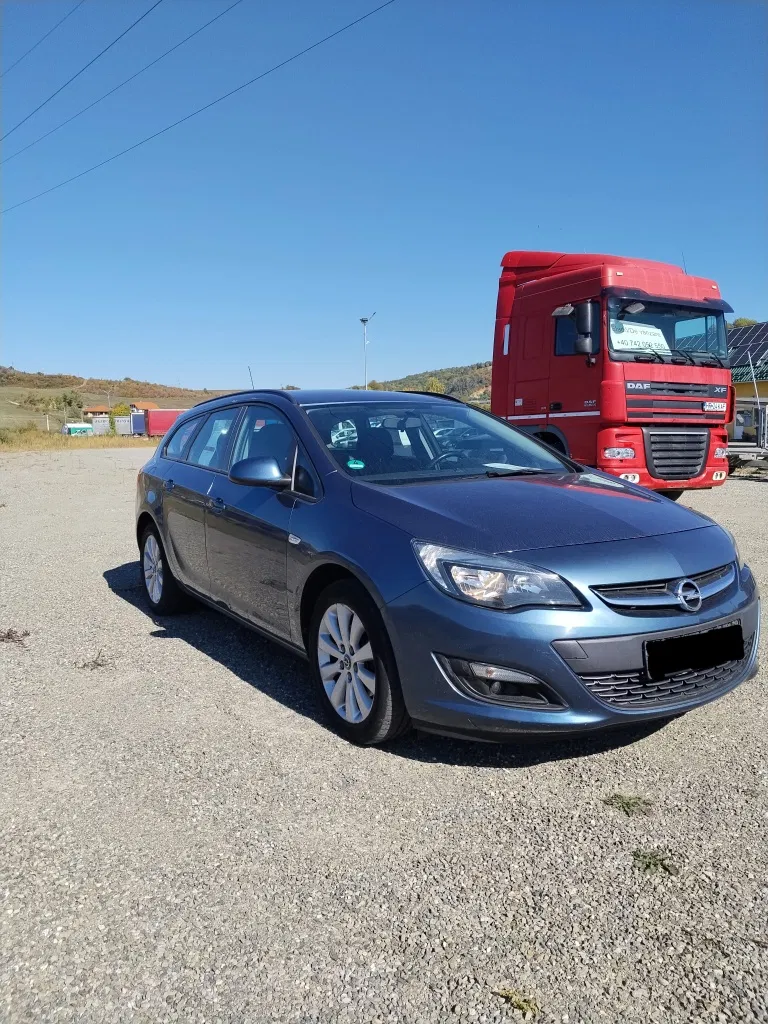 Fotografie: 2016 Opel Astra