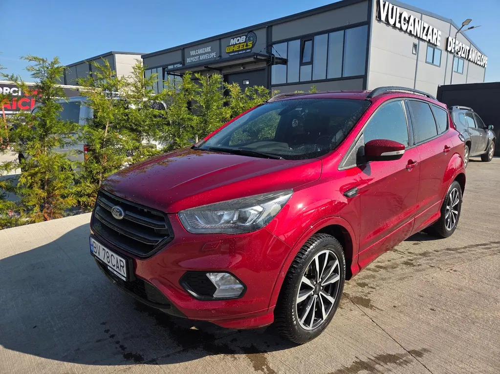 Fotografie: 2019 Ford Kuga
