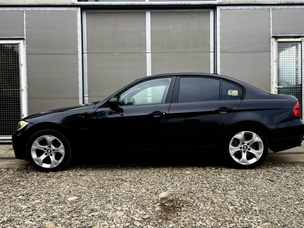 Fotografie: 2005 BMW Seria 3