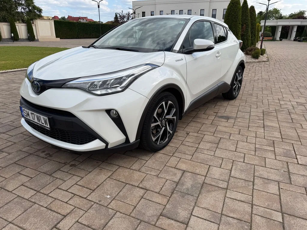 Fotografie: 2021 Toyota C-HR