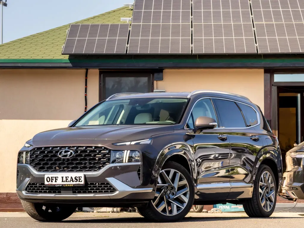 Fotografie: 2022 Hyundai Santa Fe