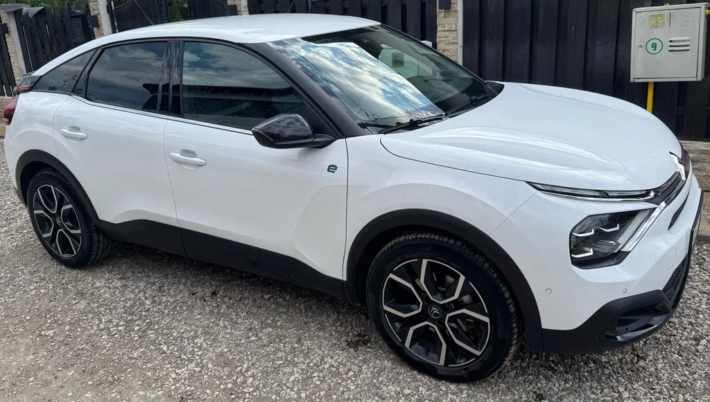 Fotografie: 2021 Citroen C4