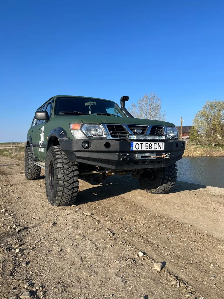 Fotografie: 2000 Nissan Patrol