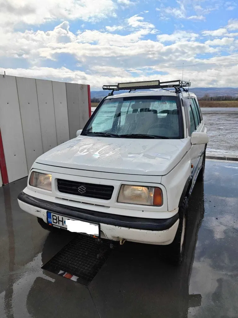 Fotografie: 1995 Suzuki Grand Vitara