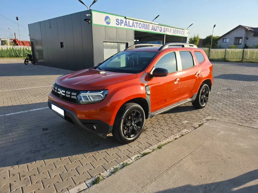 Fotografie: 2023 Dacia Duster
