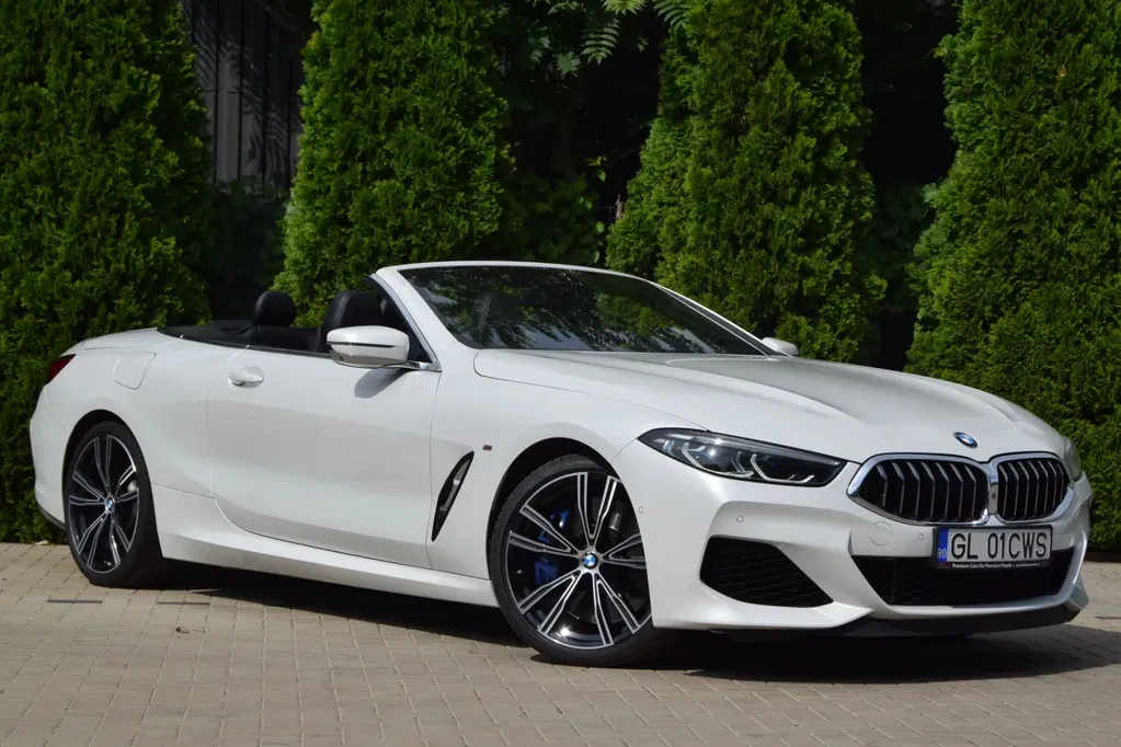 Fotografie: 2020 BMW M8